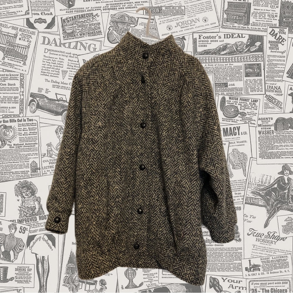 Vintage Ferncroft Coat, Red Lining, Great Condition